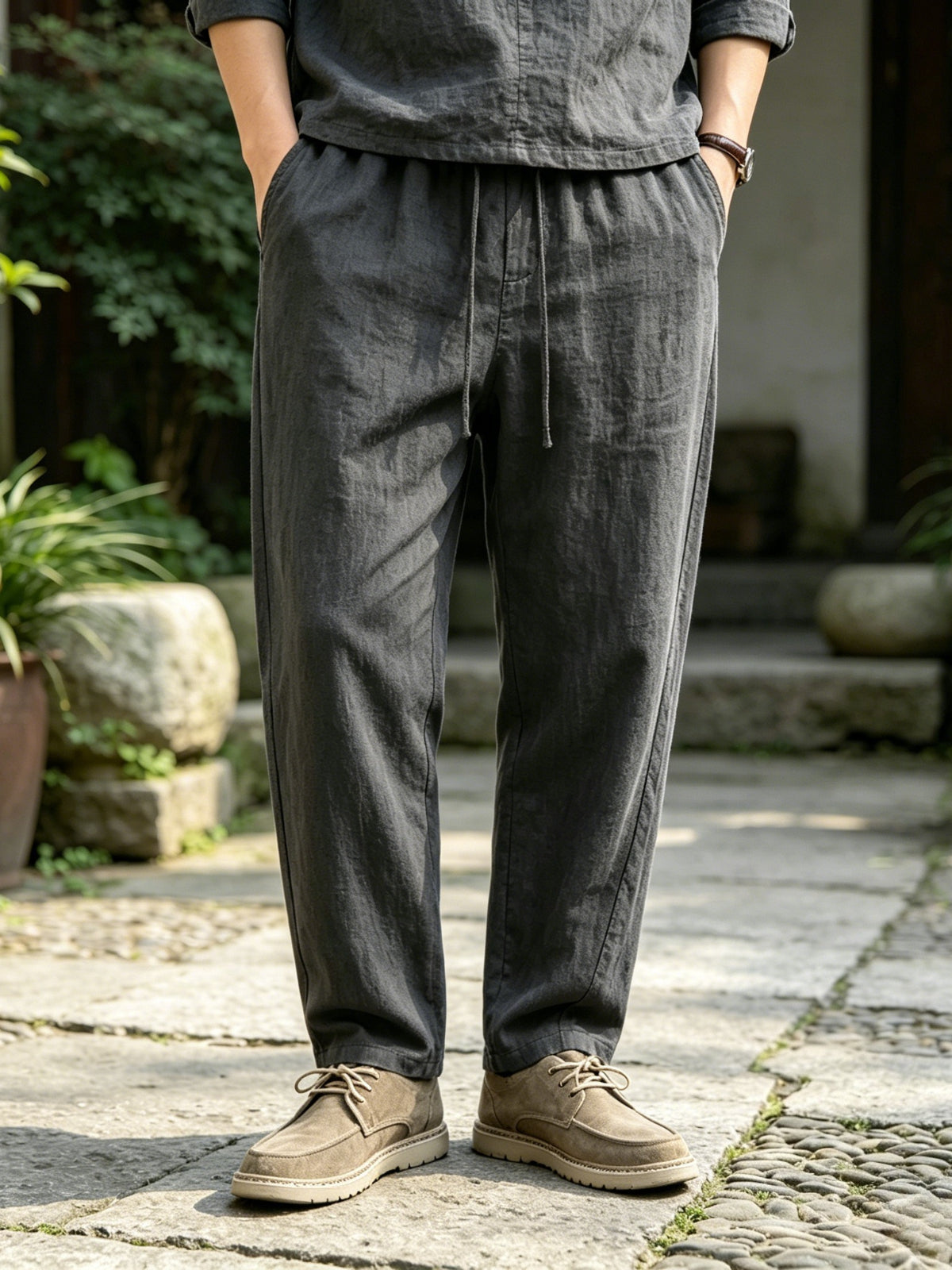 Herrenhose aus 100% Leinen, gerade geschnittene Freizeithose mit elastischem Bund und Kordelzug, leichte lange Sommerhose